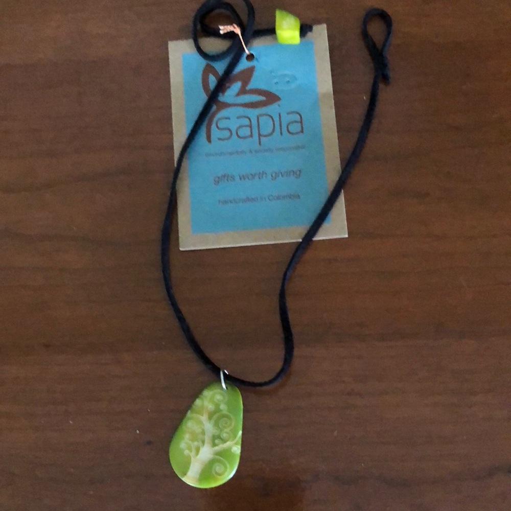 Sapia necklace handcrafted in Columbia! New with tag